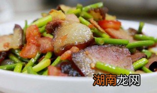 腊肉怎样炖才好吃又简单 腊肉怎样炖才好吃