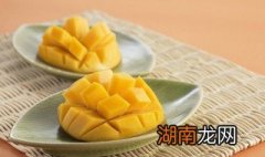 吃芒果忌讳吃什么 吃芒果忌什么东西