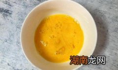 鸡蛋油的熬制方法窍门 鸡蛋油的熬制方法
