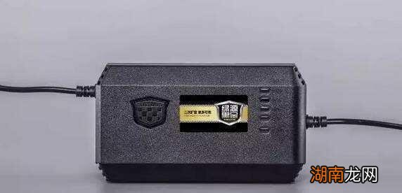 电动车充不进去电怎么办 电动车充不上电怎么回事亮绿灯