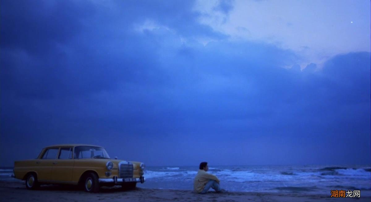 男人对你有好感小动作 男生对女生有好感的表现