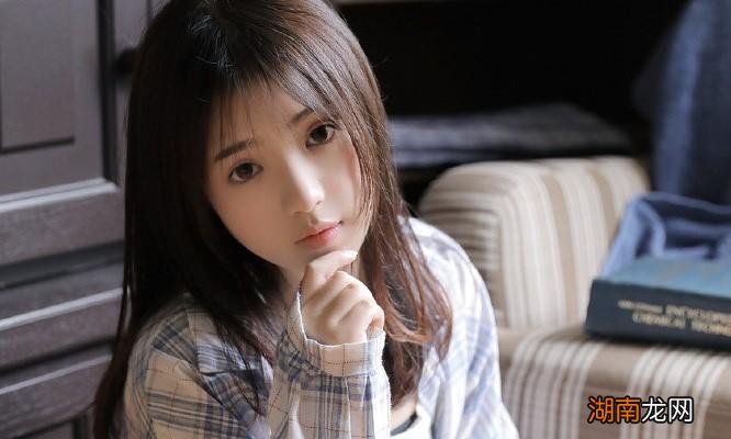 怎么样逗女朋友开心的话题 日常聊天逗女友