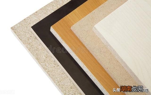 很多人收旧木头能赚钱am 农村有人收旧木头是干什么的