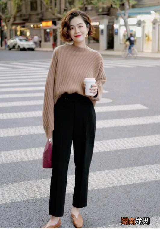 毛衣配什么裤子最好看 毛衣搭配什么裤子好看