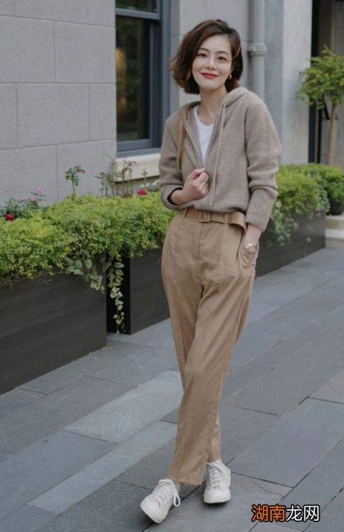 毛衣配什么裤子最好看 毛衣搭配什么裤子好看