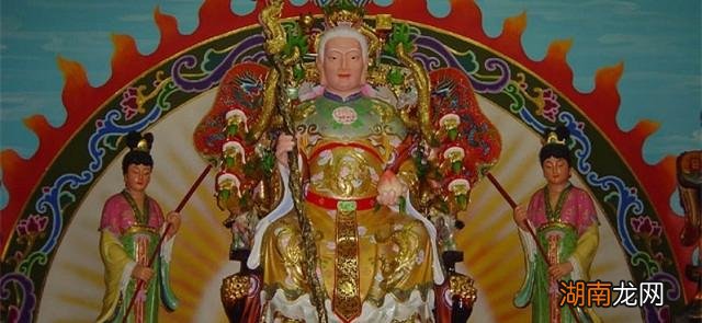 玉皇大帝和王母娘娘是夫妻吗 玉皇大帝和王母娘娘是什么关系