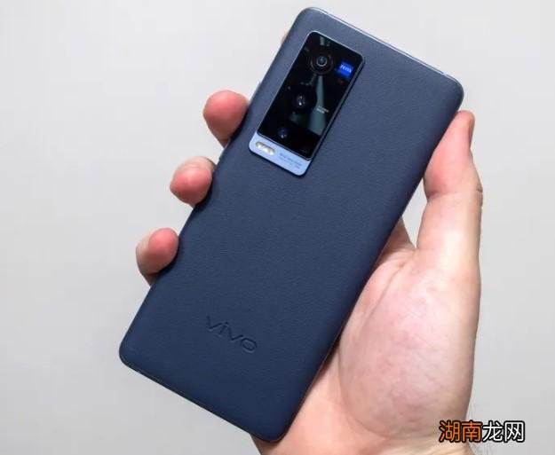 Vivo X60旗舰系列宣布配备Zeiss品牌摄像头系统