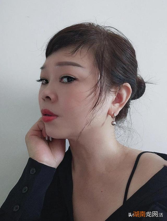 女生穿什么类型的裤子显高 鞋子和裤子怎么搭配显高