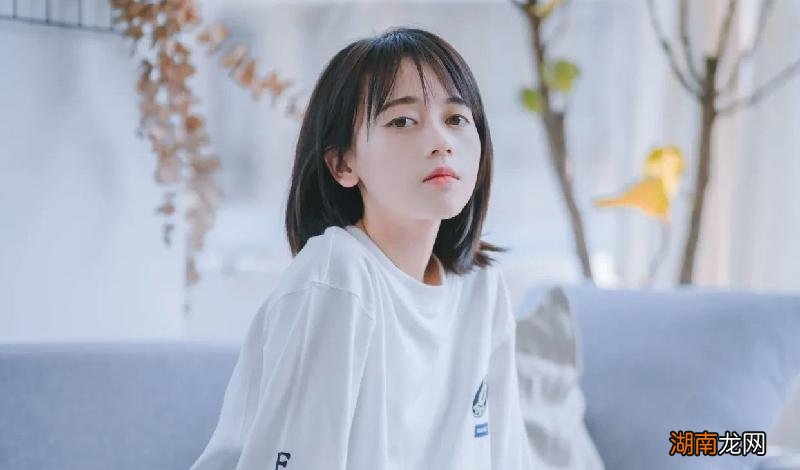 高智商回答喜欢理由 女孩子问你喜欢她什么怎么回答最好