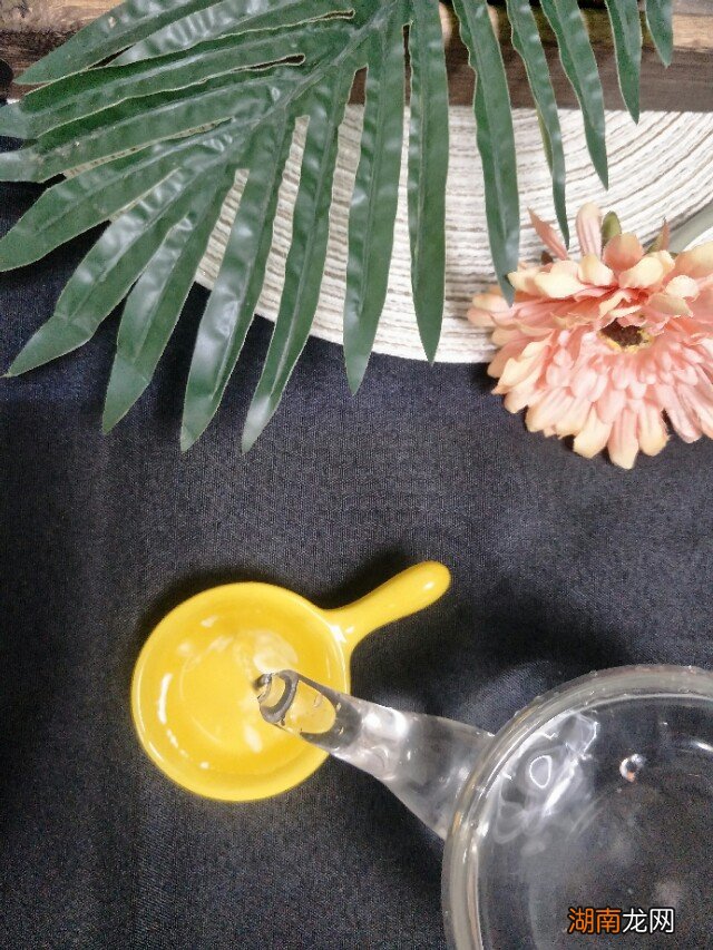 如何去除粘到手上的502 502胶水怎么溶解去除