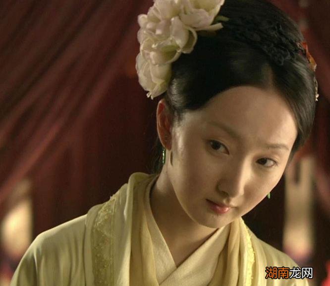 一两银子等于多少人民币 一两银子等于多少铜钱