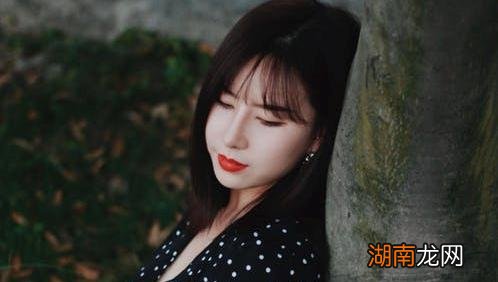 如何吸引一个男生喜欢你 怎样才能让男生喜欢上自己