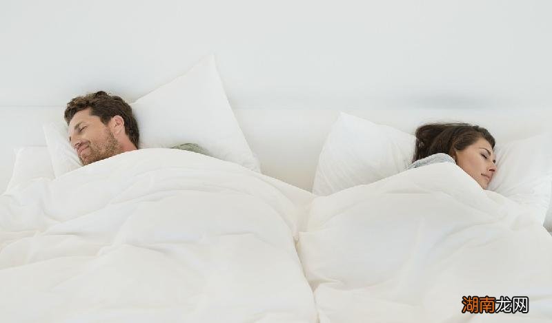 长时间维持无性婚姻的最终结局 分床睡会影响夫妻感情吗