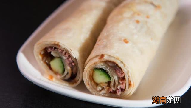 俄罗斯人吃生猪肉是真的吗 俄罗斯人吃猪肉吗