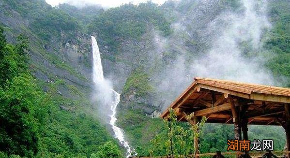 我国落差的瀑布是哪里 世界上落差最大的瀑布
