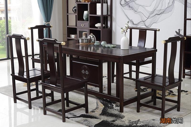 橡胶木材质的家具性价比高吗 橡胶木家具到底好不好