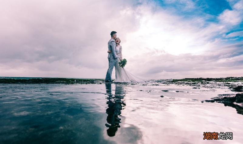 订婚后一定要睡一起吗 男朋友订婚了就睡了我