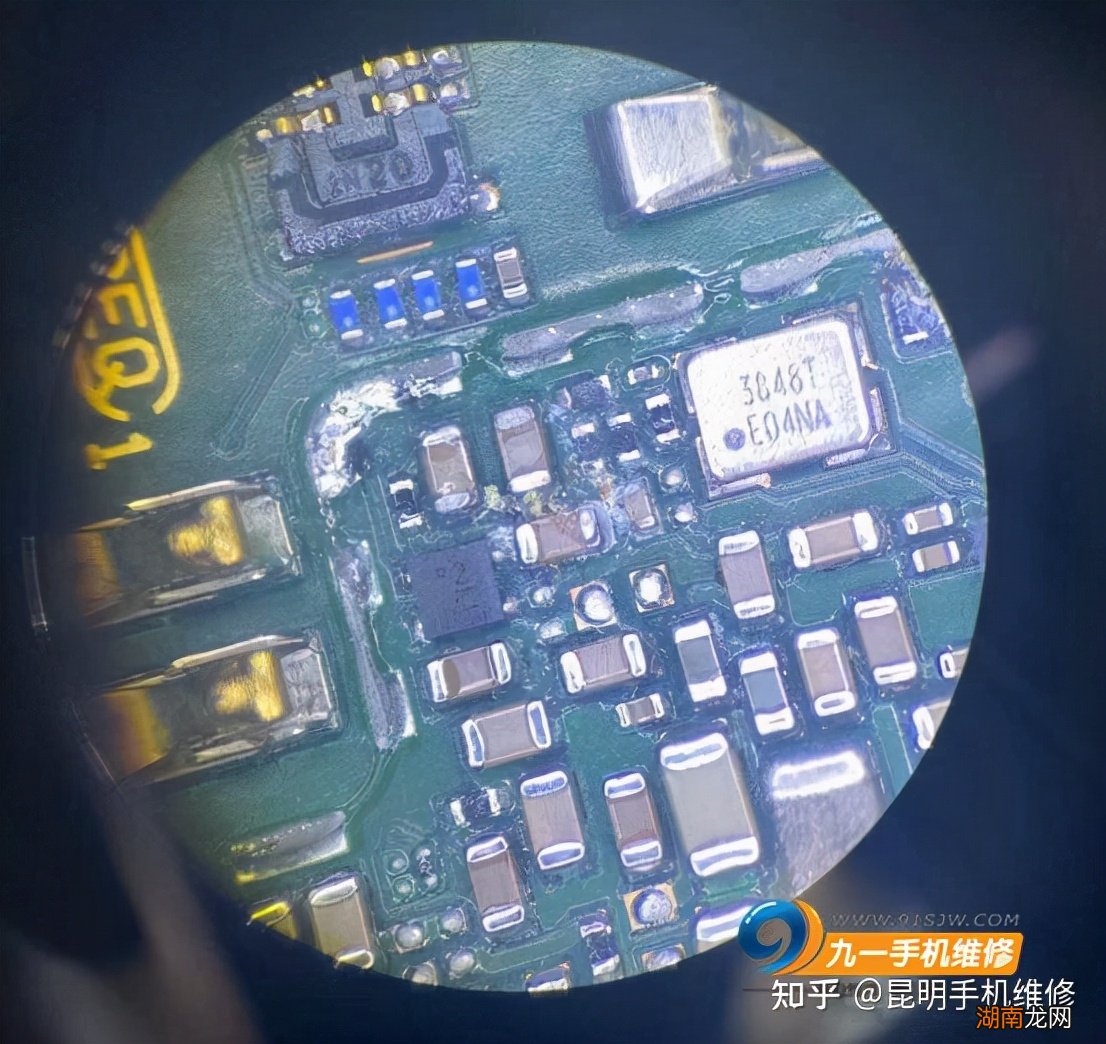 手机进水维修需要多少钱 手机进水屏幕有水印怎么办