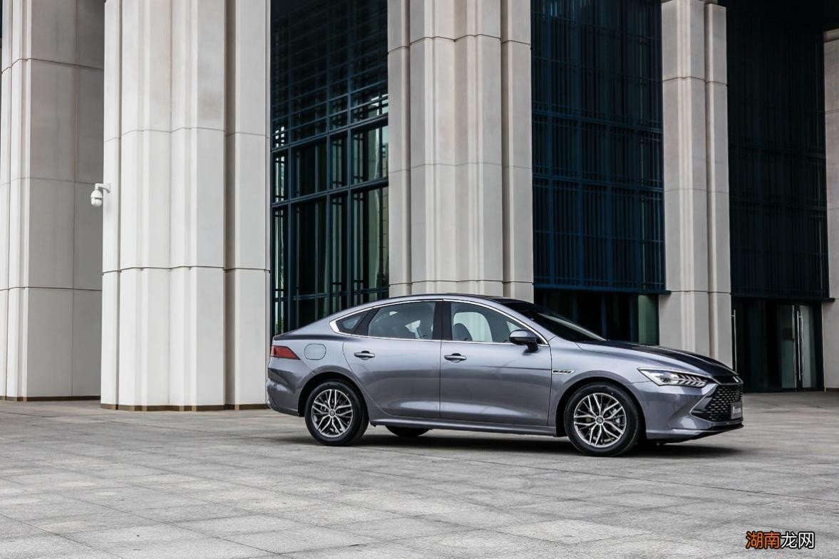 中国电动汽车销量排名前十名 电动汽车销量排行榜