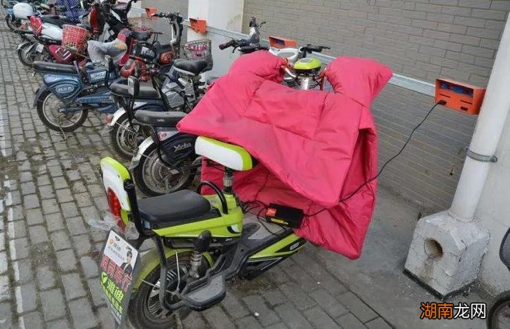 电动车电池充几小时的时间合适 电瓶车充电多久充最好