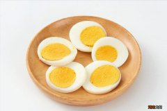 鸡蛋下锅用什么水煮比较好 鸡蛋冷水下锅还是热水下锅