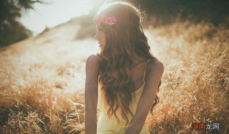 男的为什么故意忍着不联系你 男生会憋着不联系对方