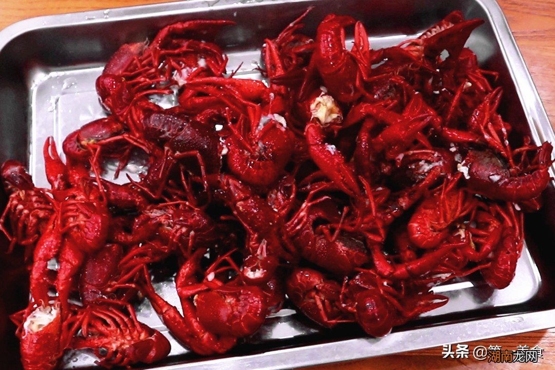 小龙虾虾黄是什么东西究竟能不能吃 虾黄是什么东西