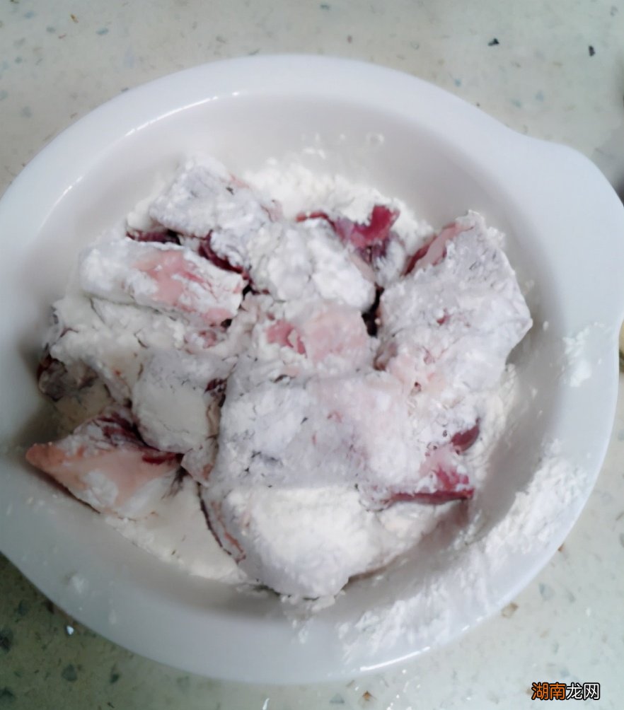 怎样才能去除羊肉里面的膻味 如何彻底去除羊肉膻味