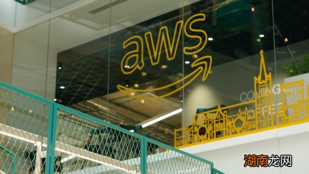 AWS为大众汽车和标准银行提供双重支持