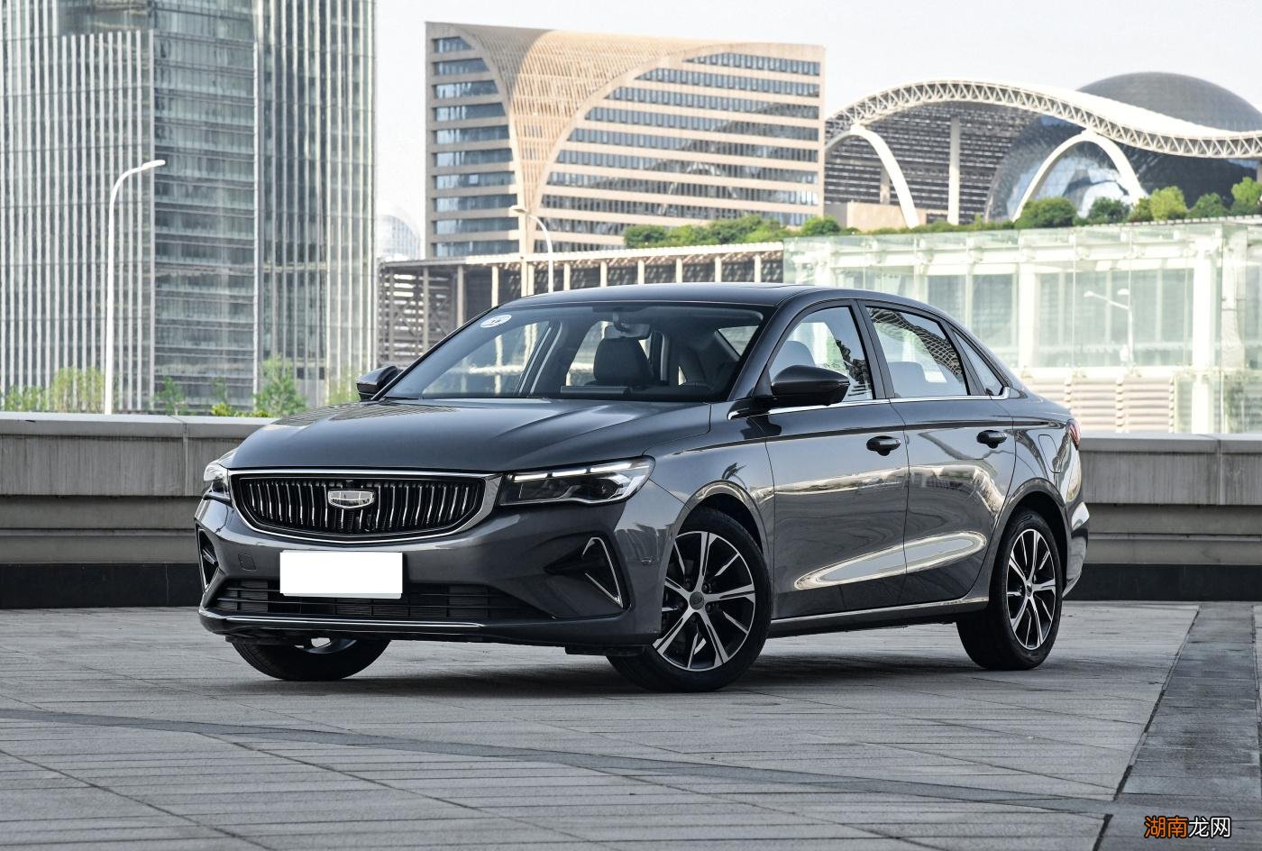 吉利帝豪汽车的优缺点值得买吗 吉利帝豪质量口碑怎么样