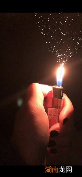 科普哈罗骑行卡怎么获得及抖音打火机爱心特效怎么弄