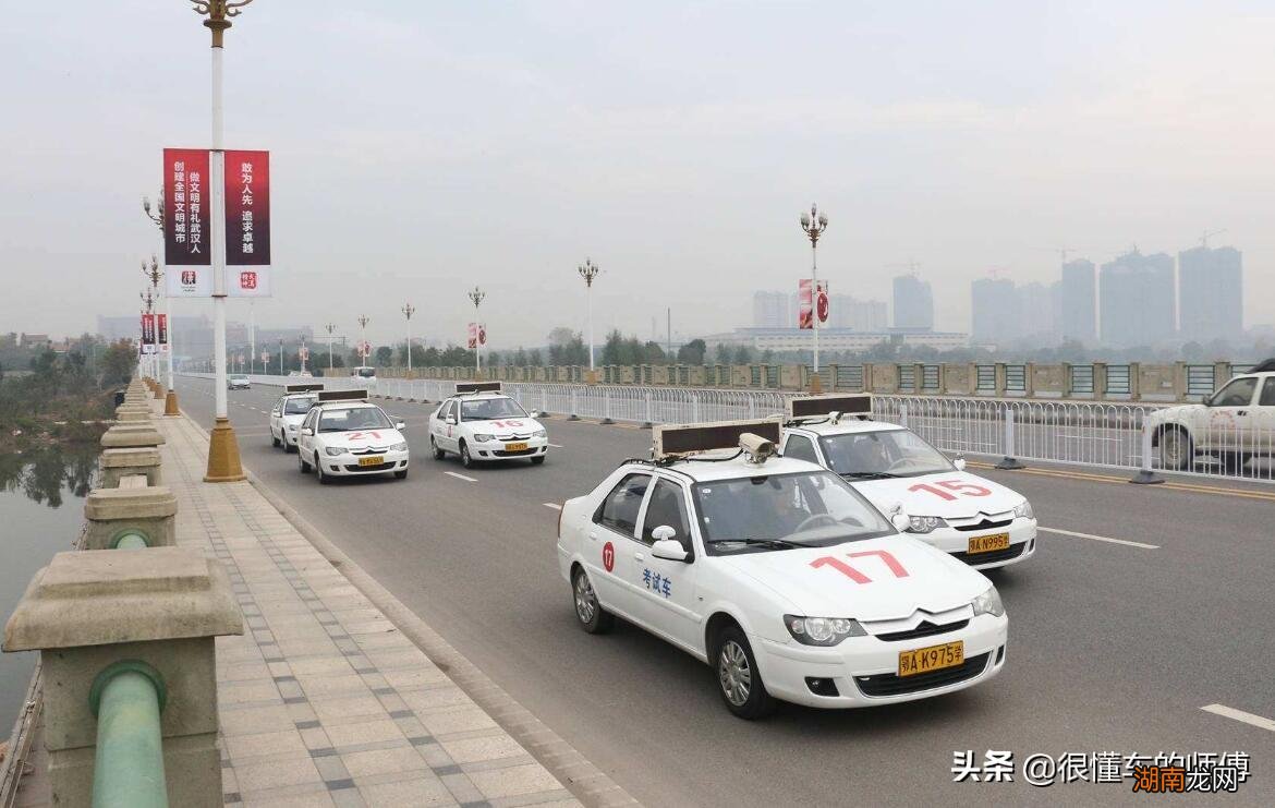 看完档位操作技巧想不过都难 科目三怎样加减档才是正确的