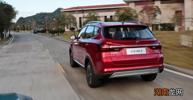 荣威RX3 18T/1.6L怎么样:1.3T要比1.6L的动力更加出色