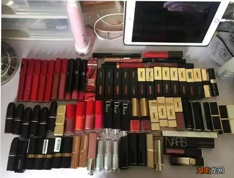 口红和球鞋真的是万能礼物吗 口红为什么不能随便送