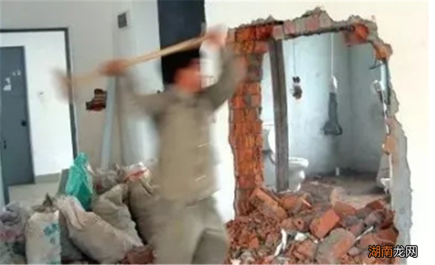 我家入户门正对卧室怎么办 进户门对着卧室门怎么装修