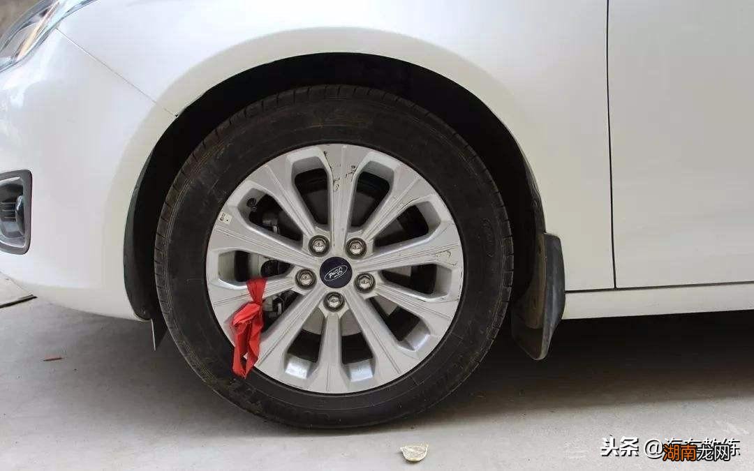 中国人喜提新车落地后的四大习俗 新车第一次开回家风俗