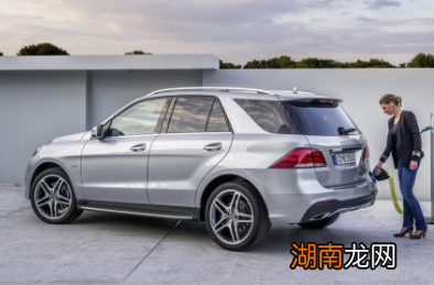 新款梅赛德斯·奔驰GLE曝光取代M级轿车