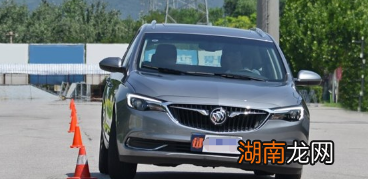 评测别克阅朗绕桩测试及阅朗隔音好不好