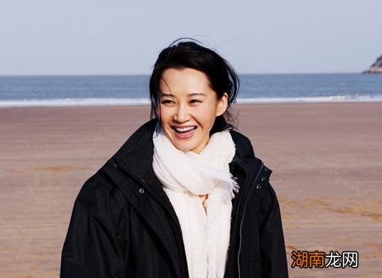 那些有酒窝女孩代表什么意思 为何有酒窝的女人很少