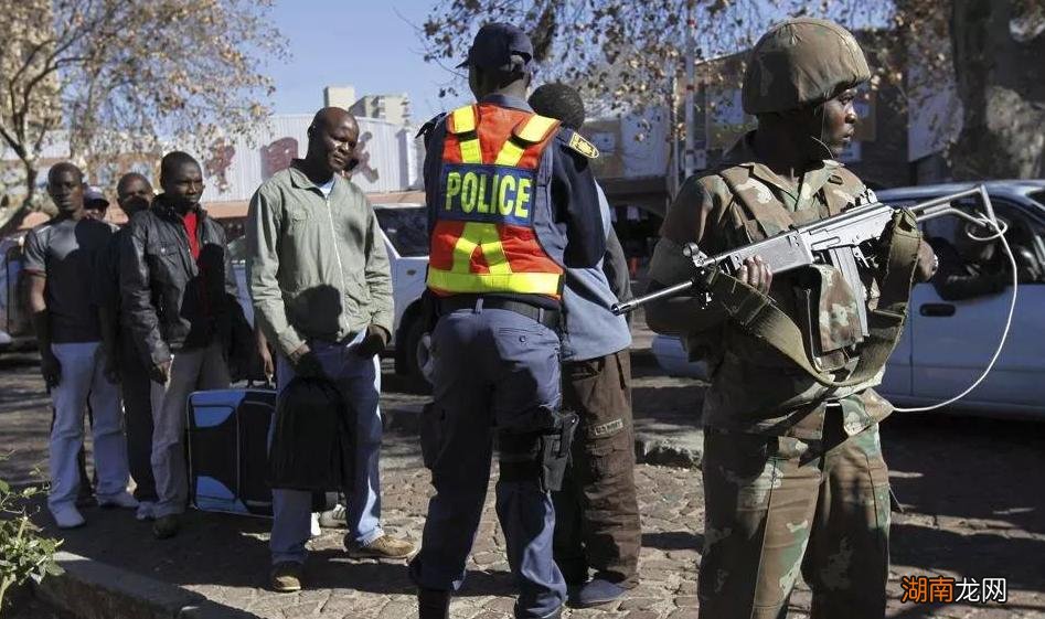 南非之前那么富裕后来怎么变穷了 非洲最发达的国家