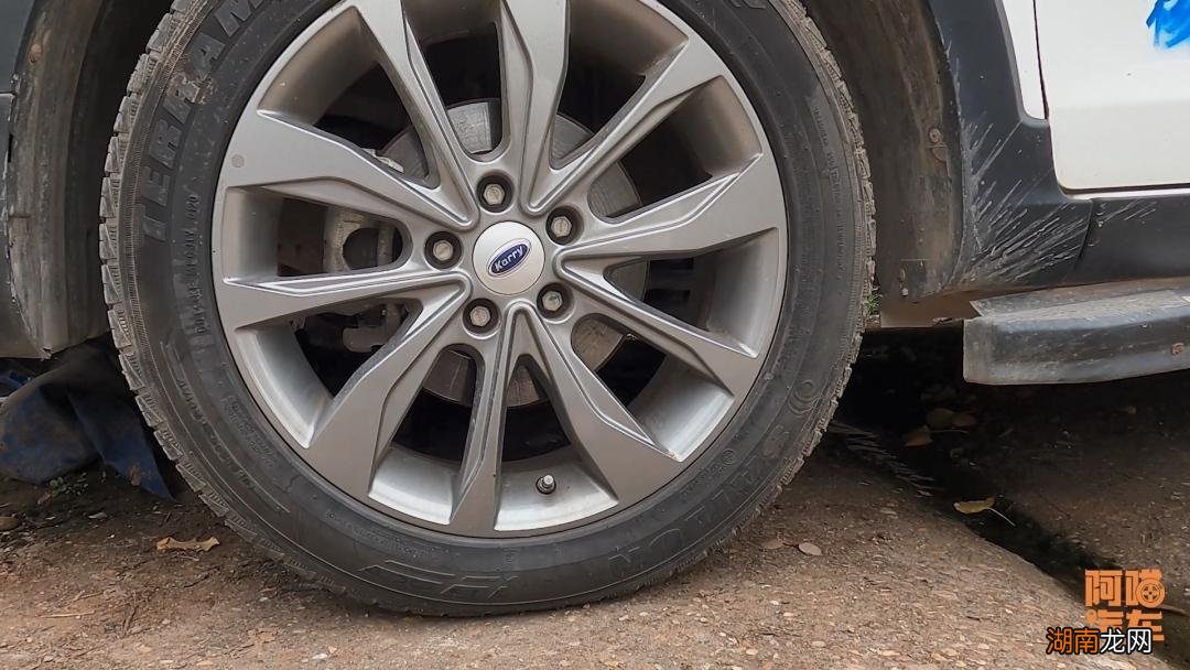 长期低胎压继续开的话有影响吗 汽车轮胎气压低还能开吗