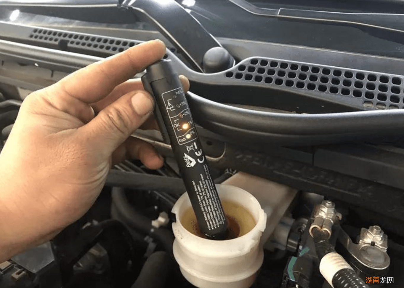 刹车油多长时间更换一次比较好 刹车油根本不用换吗