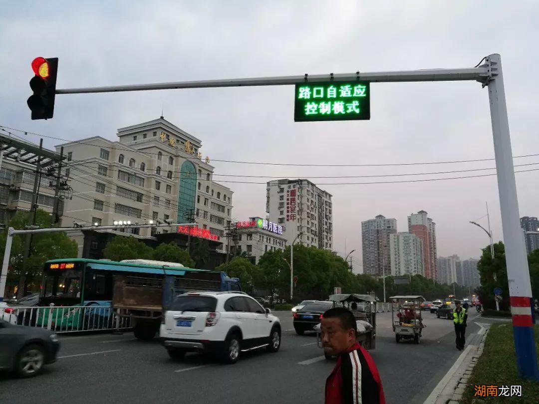 你知道什么是绿波车速和绿波带吗 绿波路段什么意思