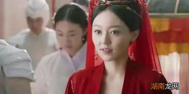 古代娶侧妃需要办婚礼吗 侧妃是娶还是纳