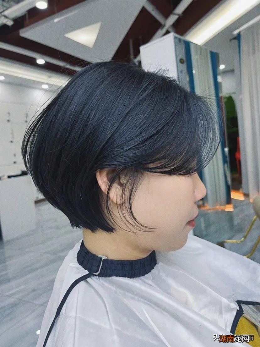 现在最受欢迎的十七款女生发型 目前最流行的发型女