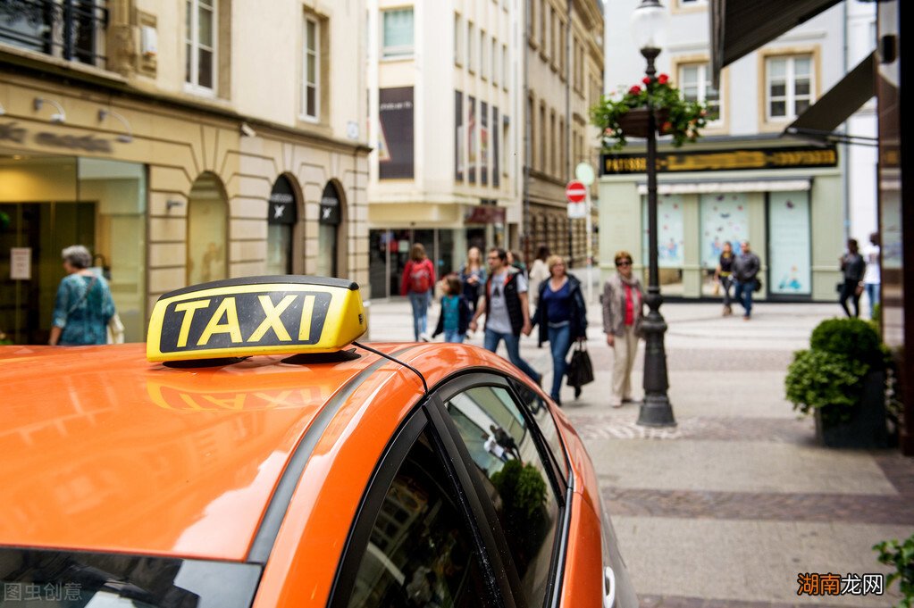 卢森堡到底富裕到什么程度  卢森堡人口及面积概况