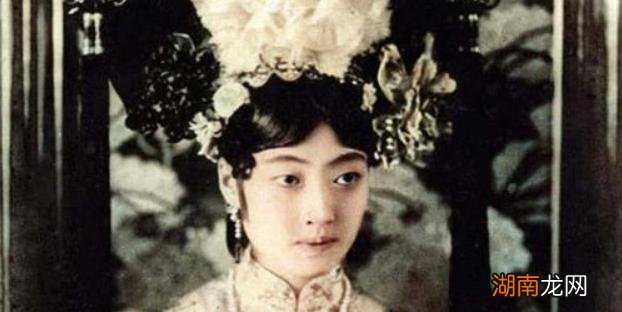 婉容的孩子为什么死了 末代皇后婉容的一生经历介绍