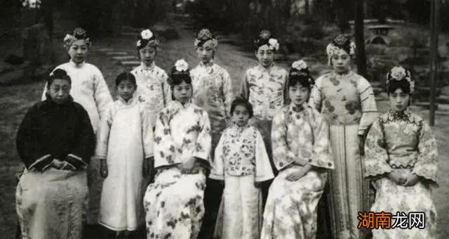 婉容的孩子为什么死了 末代皇后婉容的一生经历介绍