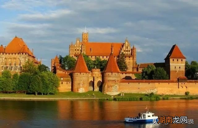 普鲁士和德意志有之间什么关系吗 普鲁士是哪个国家