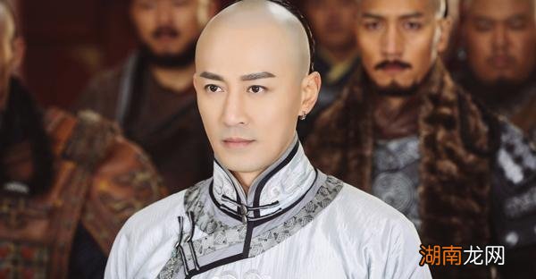 皇位到底继承给谁 努尔哈赤传位给皇太极还是多尔衮